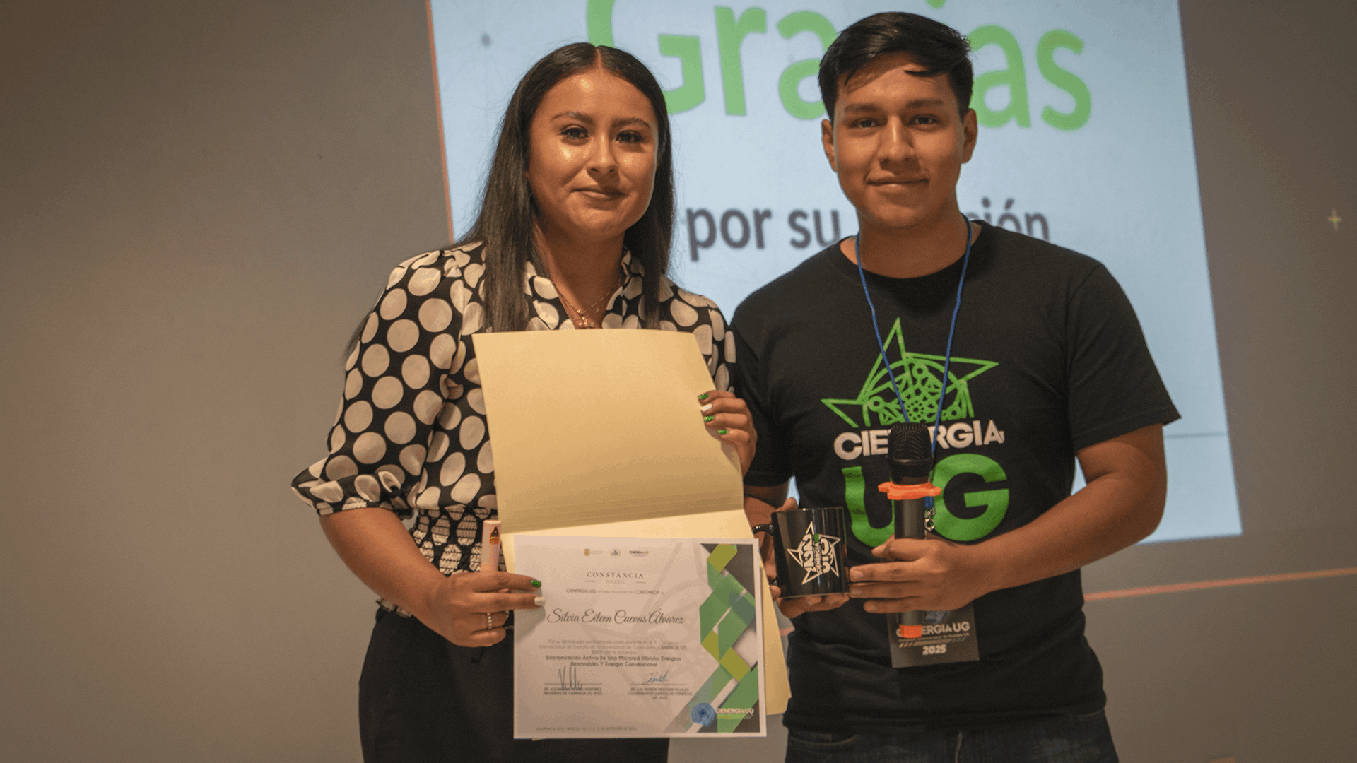 Participantes del Congreso Internacional de Energía UG 2025